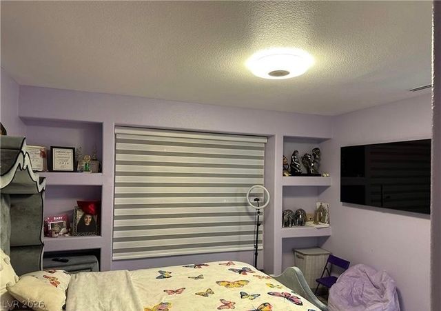 5568 Yellow Ash Street, Las Vegas, NV 89118