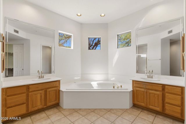 9331 E Mark Lane, Scottsdale, AZ 85262