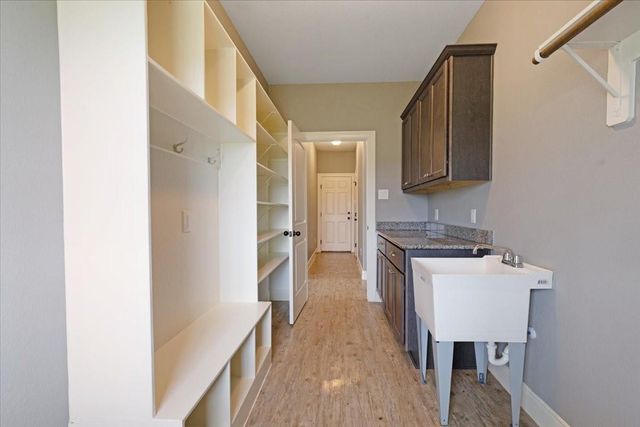 2856 Fm 2917 Road, Alvin, TX 77511