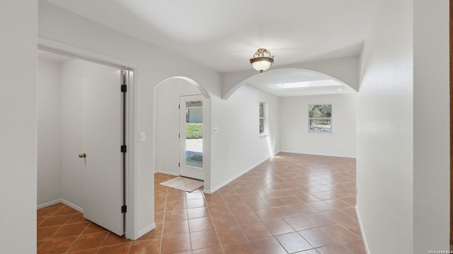 625 Mountain Laurel, New Braunfels, TX 78132