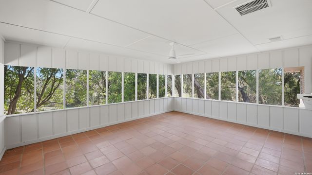 625 Mountain Laurel, New Braunfels, TX 78132