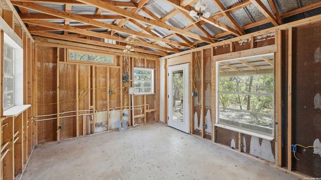 625 Mountain Laurel, New Braunfels, TX 78132