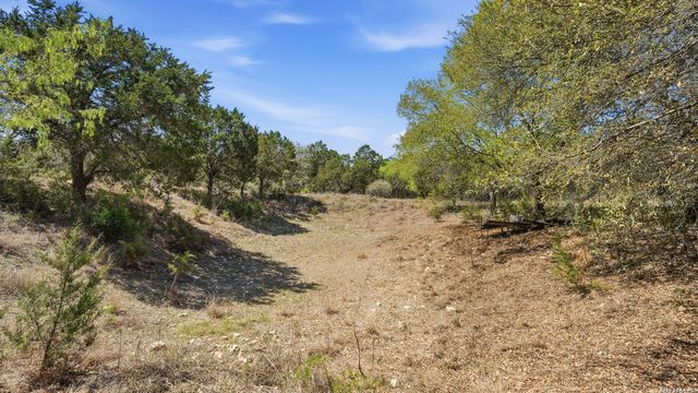 625 Mountain Laurel, New Braunfels, TX 78132