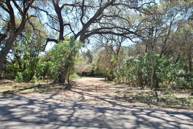 625 Mountain Laurel, New Braunfels, TX 78132