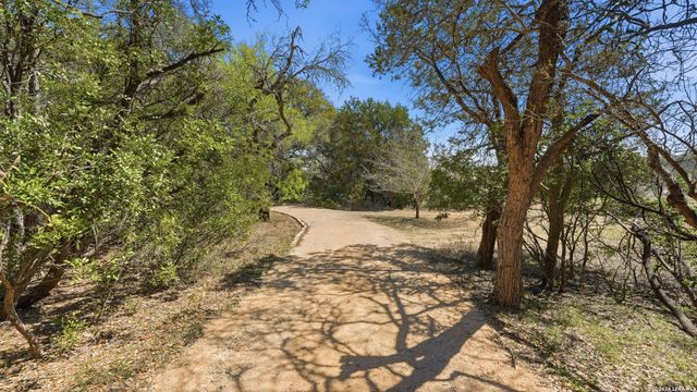 625 Mountain Laurel, New Braunfels, TX 78132