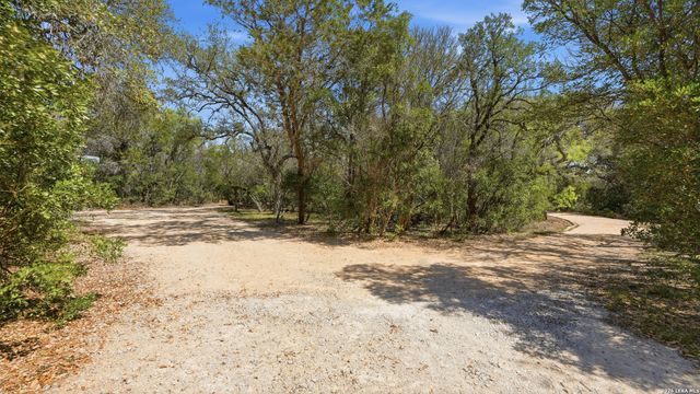 625 Mountain Laurel, New Braunfels, TX 78132