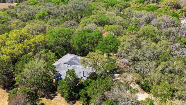 625 Mountain Laurel, New Braunfels, TX 78132