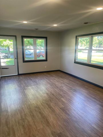 7547 Beech Avenue, Hammond, IN 46324