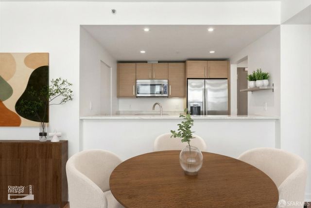 555 4th Street 707, San Francisco, CA 94107