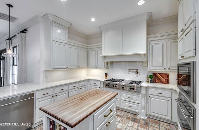 100 Arbor Landing, Brandon, MS 39047
