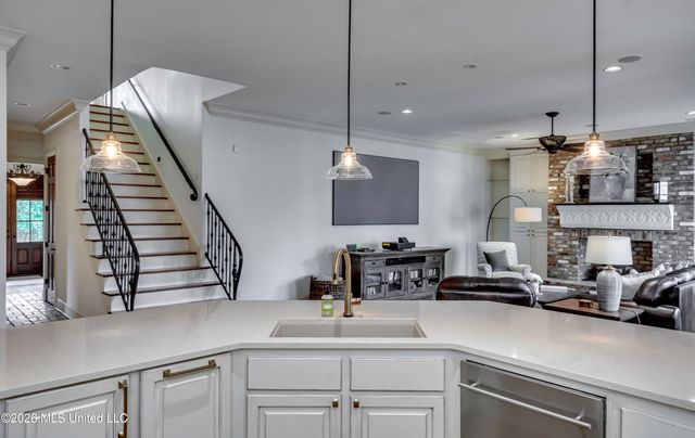 100 Arbor Landing, Brandon, MS 39047