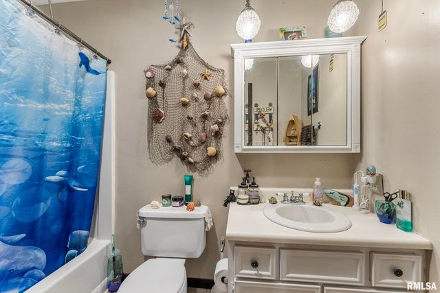 25622 1ST Avenue N, Hillsdale, IL 61257