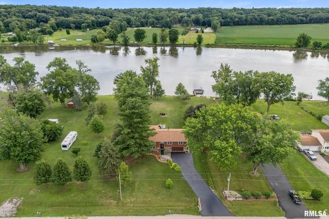 25622 1ST Avenue N, Hillsdale, IL 61257