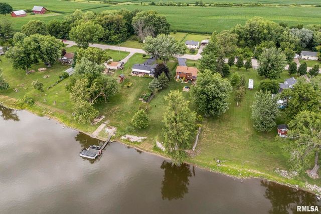 25622 1ST Avenue N, Hillsdale, IL 61257