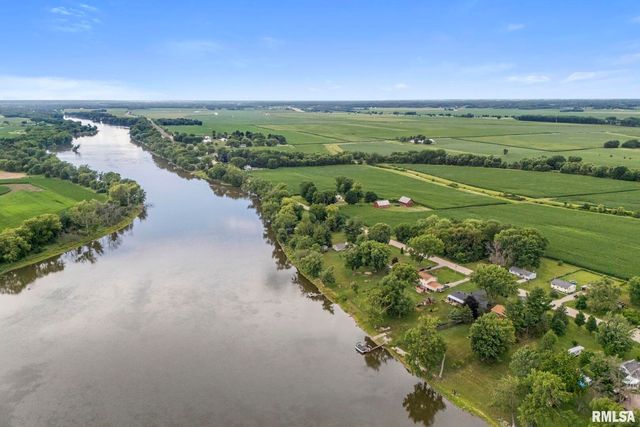 25622 1ST Avenue N, Hillsdale, IL 61257