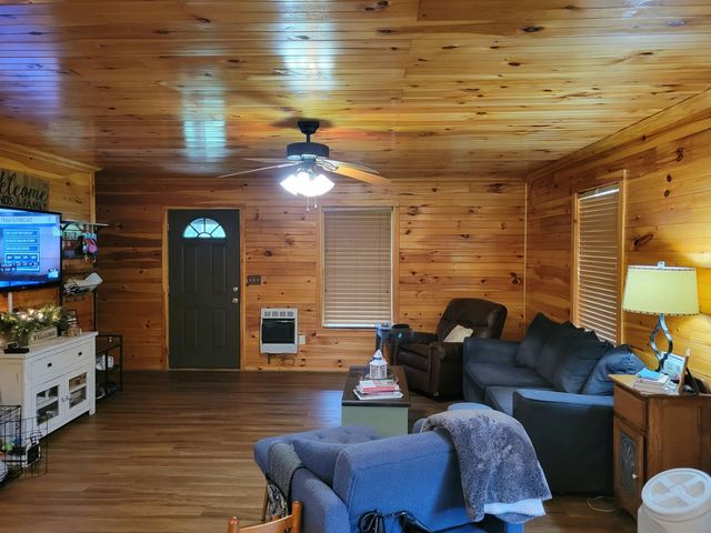 289 Halls Ridge Road, Wellington, KY 40387