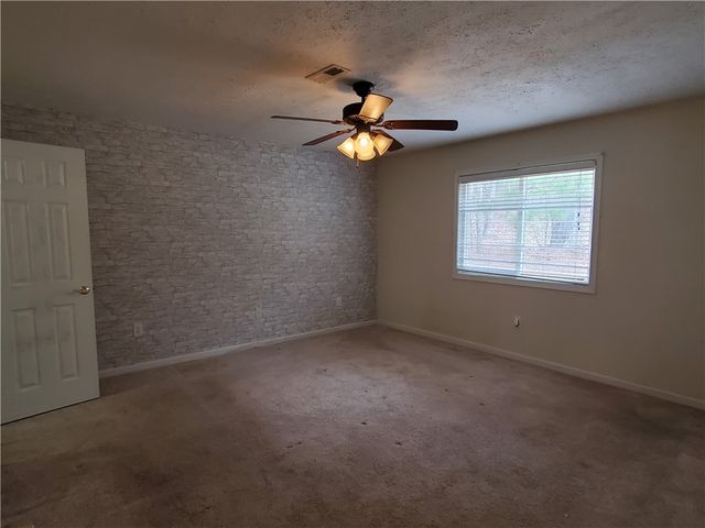 123 Perkins Place, Seneca, SC 29678