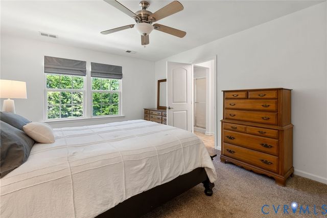 8878 Ringview Dr, Mechanicsville, VA 23116