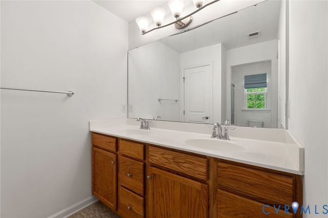 8878 Ringview Dr, Mechanicsville, VA 23116