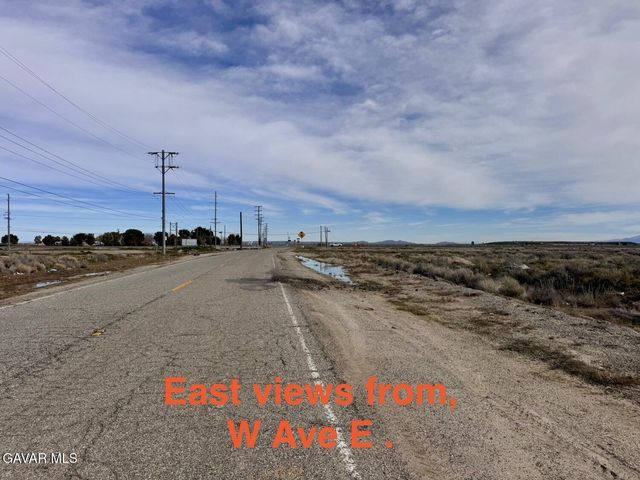 Ave E7 Pl Vic 10 Stw, Lancaster, CA 93534