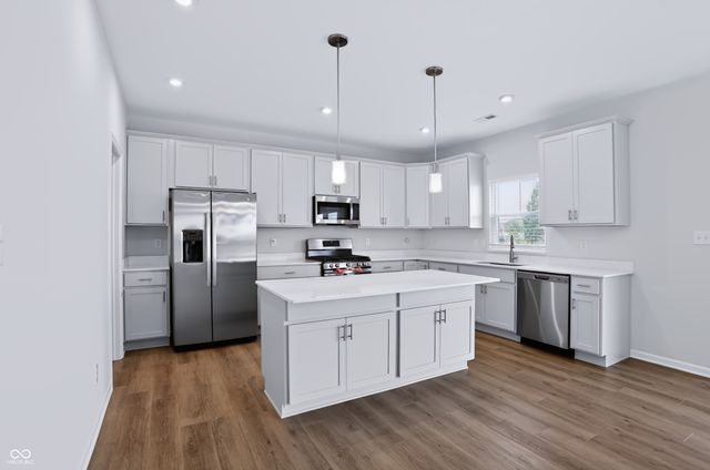 173 Lynnette Way, Cumberland, IN 46229