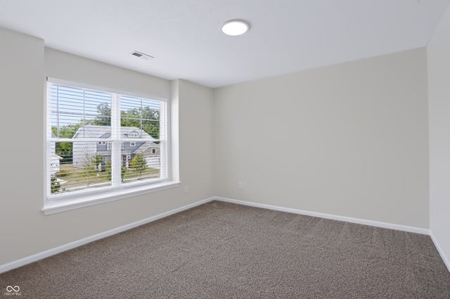 173 Lynnette Way, Cumberland, IN 46229
