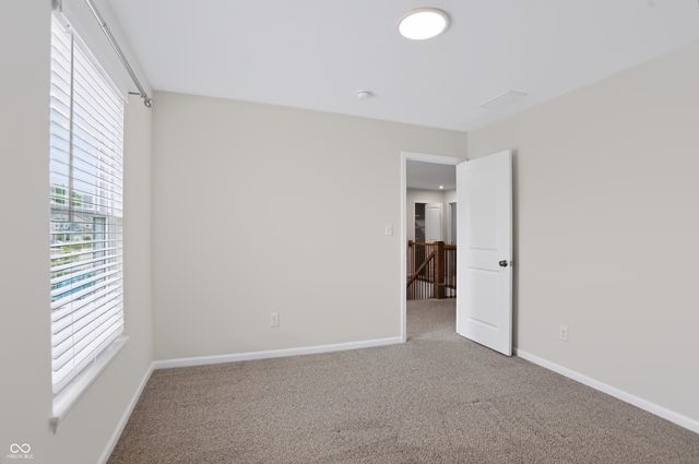 173 Lynnette Way, Cumberland, IN 46229