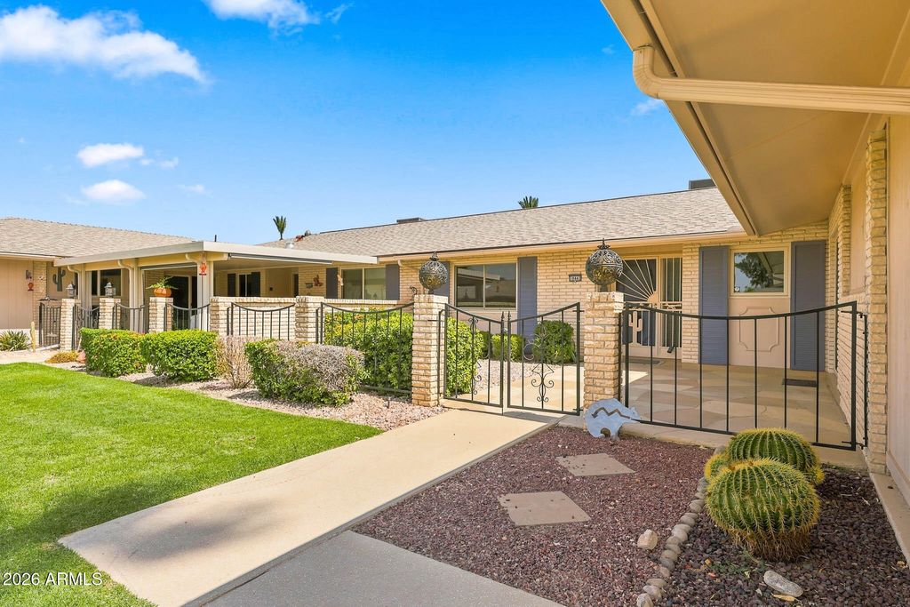 10442 W TROPICANA Circle, Sun City, AZ 85351 — photo 4