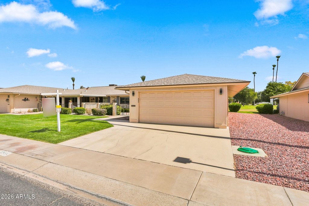 10442 W TROPICANA Circle, Sun City, AZ 85351 — photo 5