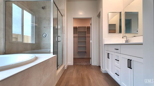 7405 Cryosphere Street, Bakersfield, CA 93311