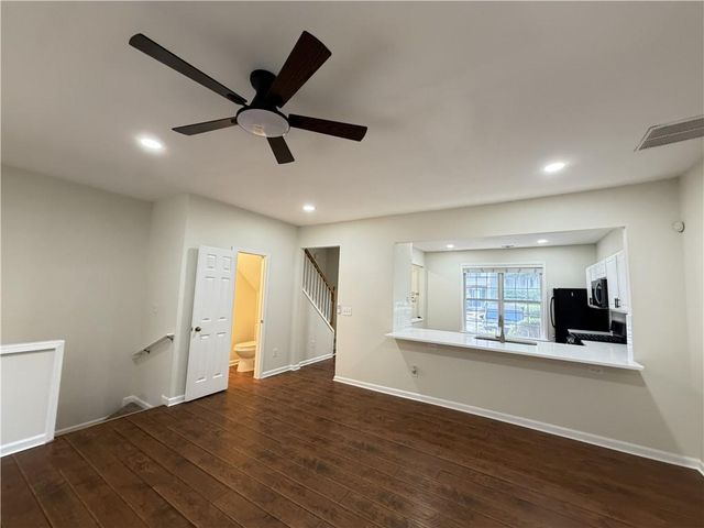 9155 Nesbit Ferry Road 129, Alpharetta, GA 30022