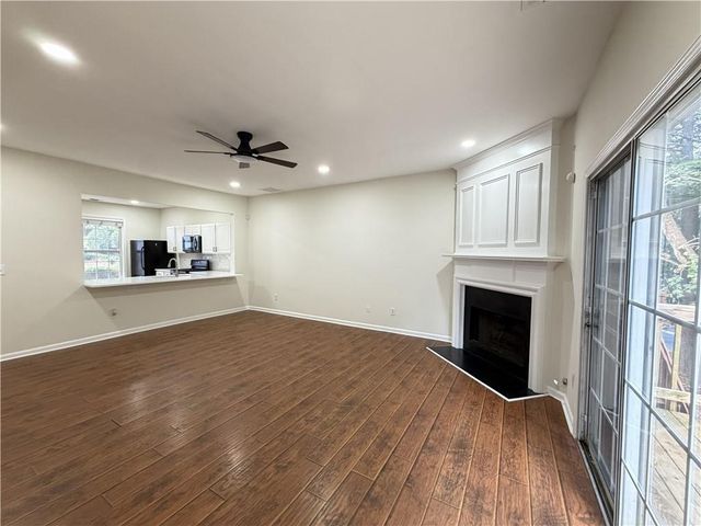 9155 Nesbit Ferry Road 129, Alpharetta, GA 30022