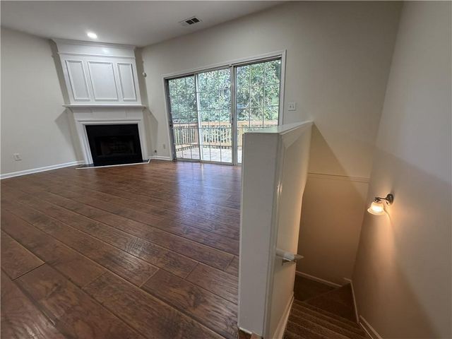 9155 Nesbit Ferry Road 129, Alpharetta, GA 30022