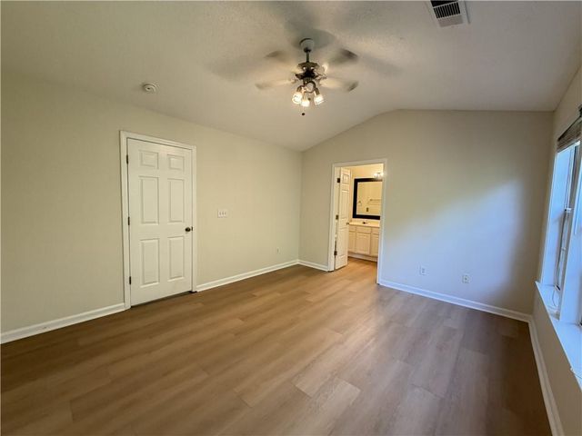 9155 Nesbit Ferry Road 129, Alpharetta, GA 30022