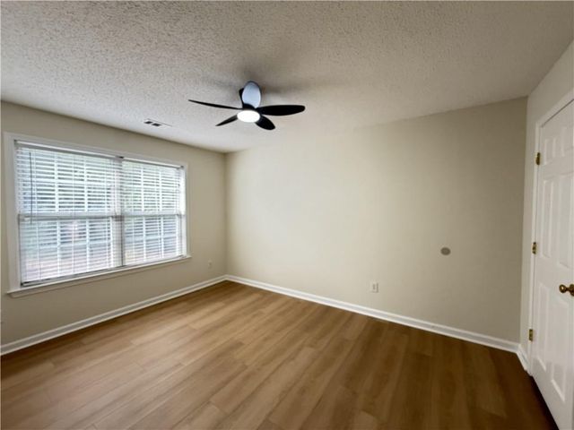 9155 Nesbit Ferry Road 129, Alpharetta, GA 30022
