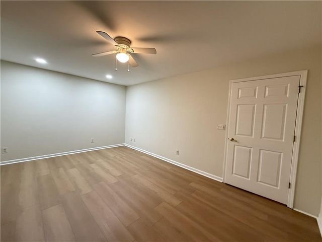 9155 Nesbit Ferry Road 129, Alpharetta, GA 30022