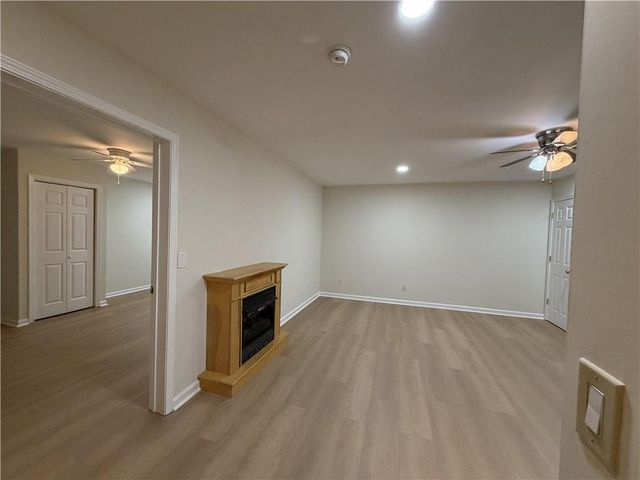 9155 Nesbit Ferry Road 129, Alpharetta, GA 30022