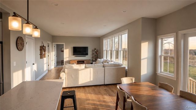 435 Tuscany Lane, Van Buren, NY 13027