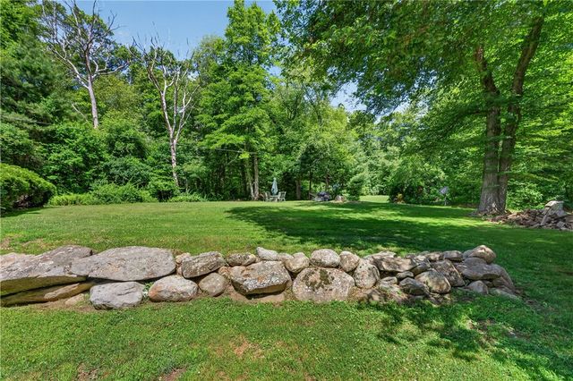183 South Road, Exeter, RI 02822