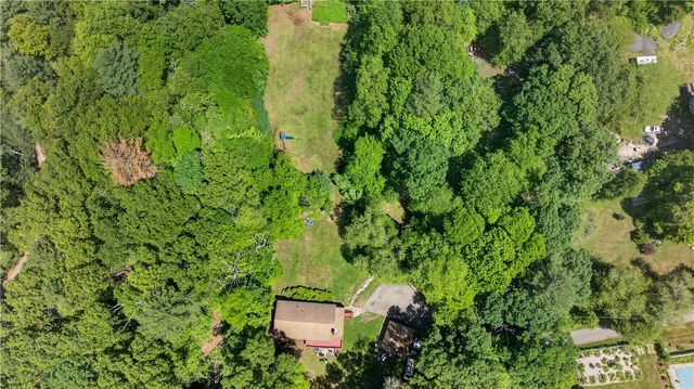 183 South Road, Exeter, RI 02822