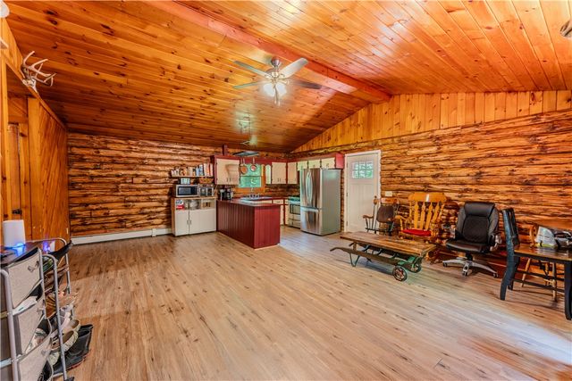 183 South Road, Exeter, RI 02822