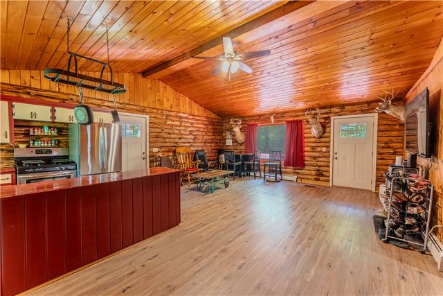 183 South Road, Exeter, RI 02822