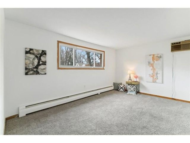 49 91st Lane NE, Blaine, MN 55434