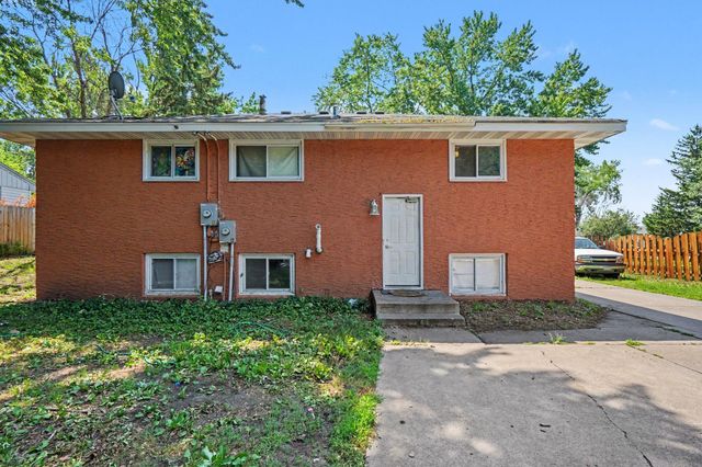 49 91st Lane NE, Blaine, MN 55434