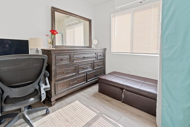 448 S Palm Street, Woodlake, CA 93286