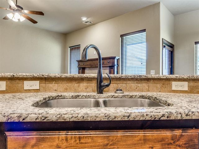 709 S Patterson Drive, Moore, OK 73160