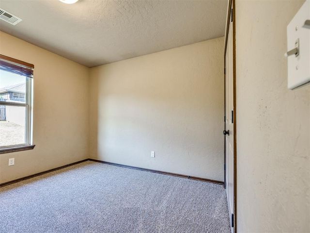 709 S Patterson Drive, Moore, OK 73160