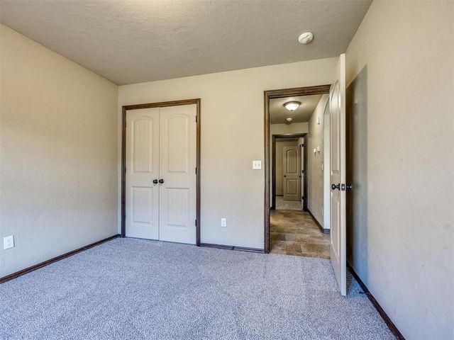 709 S Patterson Drive, Moore, OK 73160