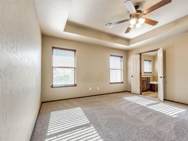 709 S Patterson Drive, Moore, OK 73160