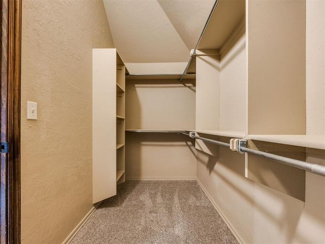 709 S Patterson Drive, Moore, OK 73160